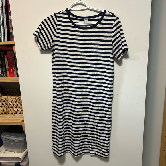 Old Navy Women's Navy Striped T-Shirt Dress, Size: S - Picture 1 of 4